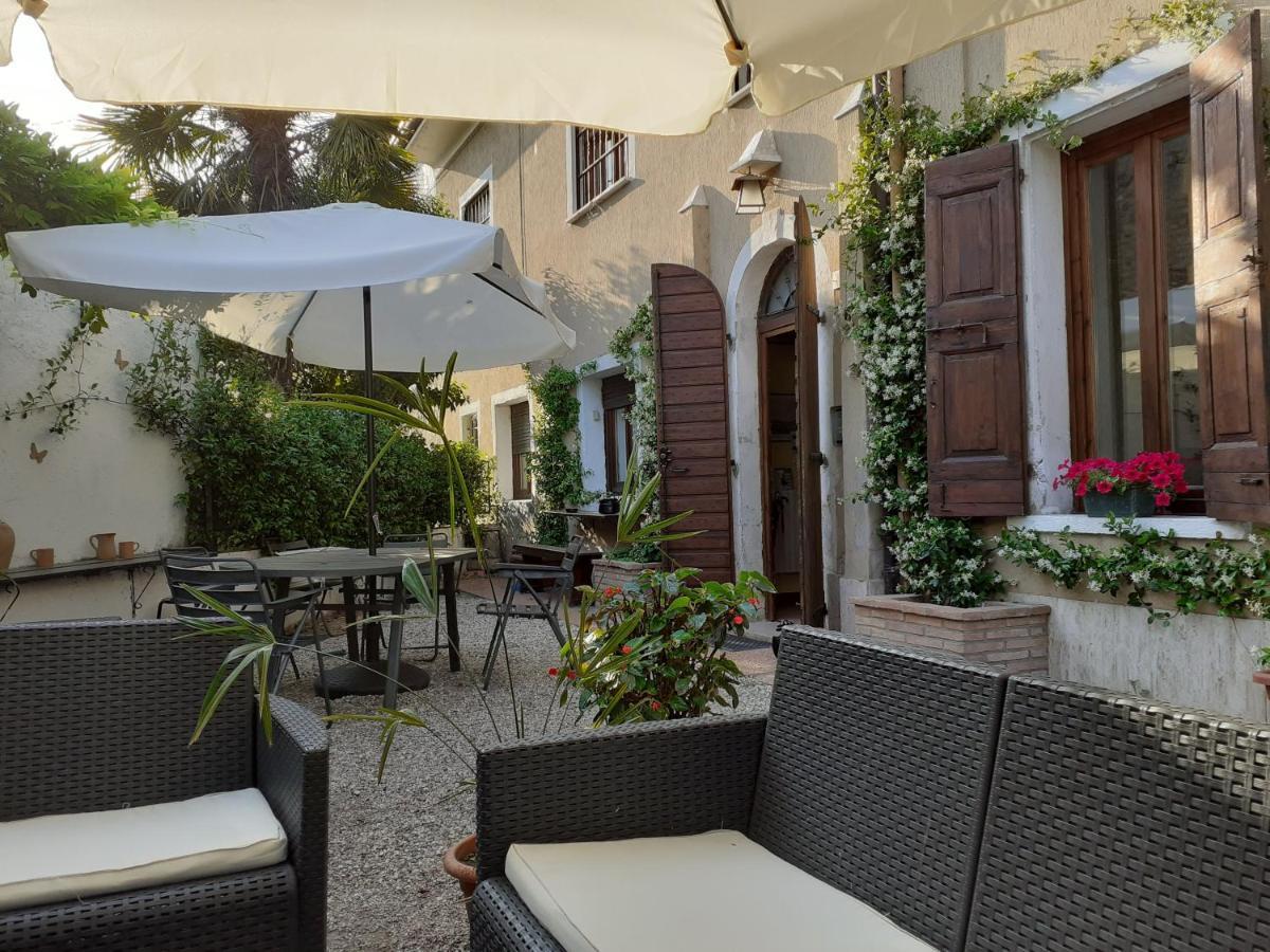 Residenza La Dimora Imperfetta Hotel Salionze Kültér fotó